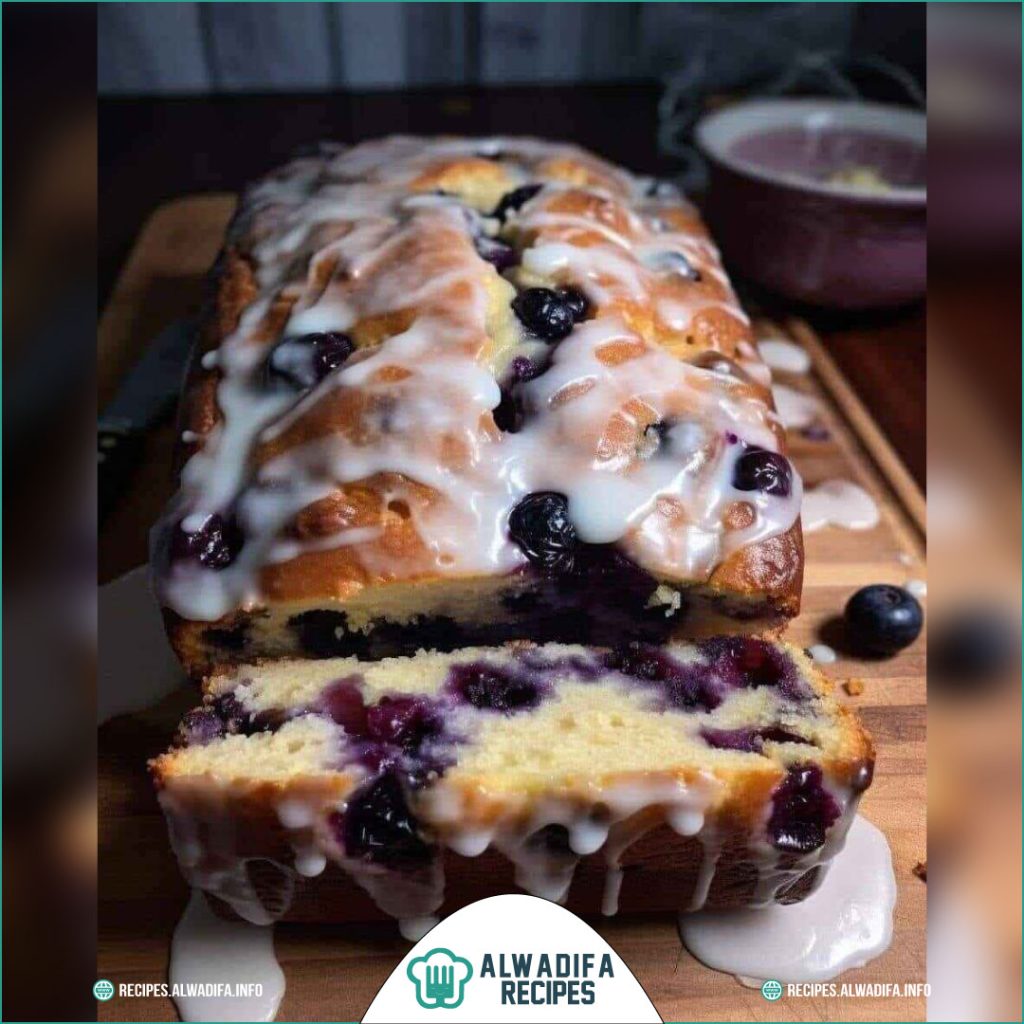 Bosbessen-citroencake met glazuur